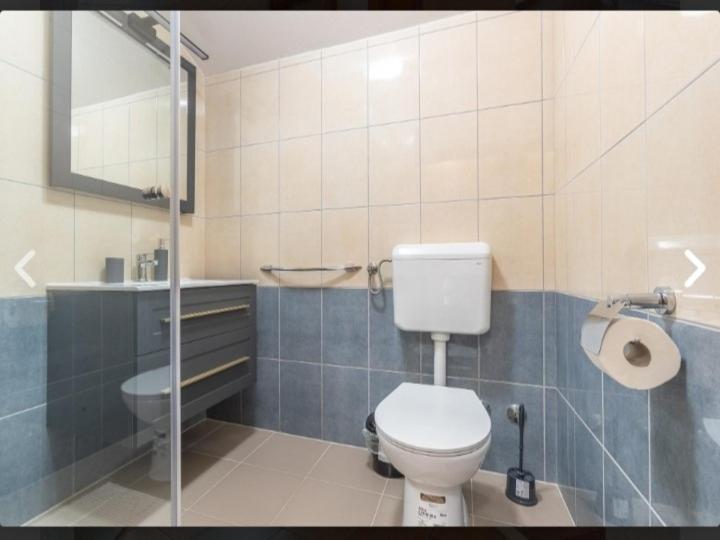 Banic Apartments With Pool Biograd Na Moru Ngoại thất bức ảnh